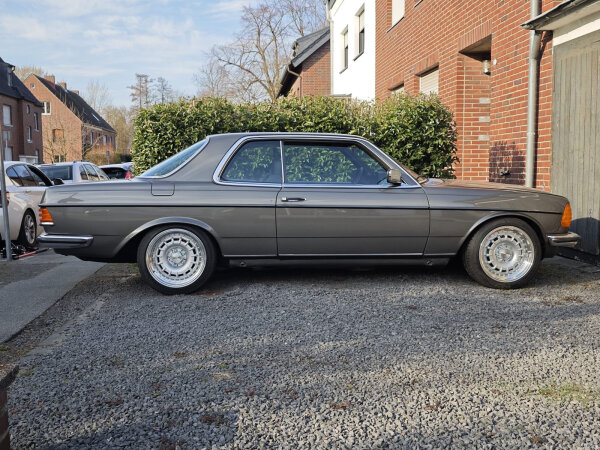 MEC Design meclassico11 17 Zoll Alufelgen für Mercedes-Benz W123 / S123 / C123