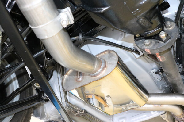 MEC Design Sport-Auspuffanlage Mercedes-Benz W124